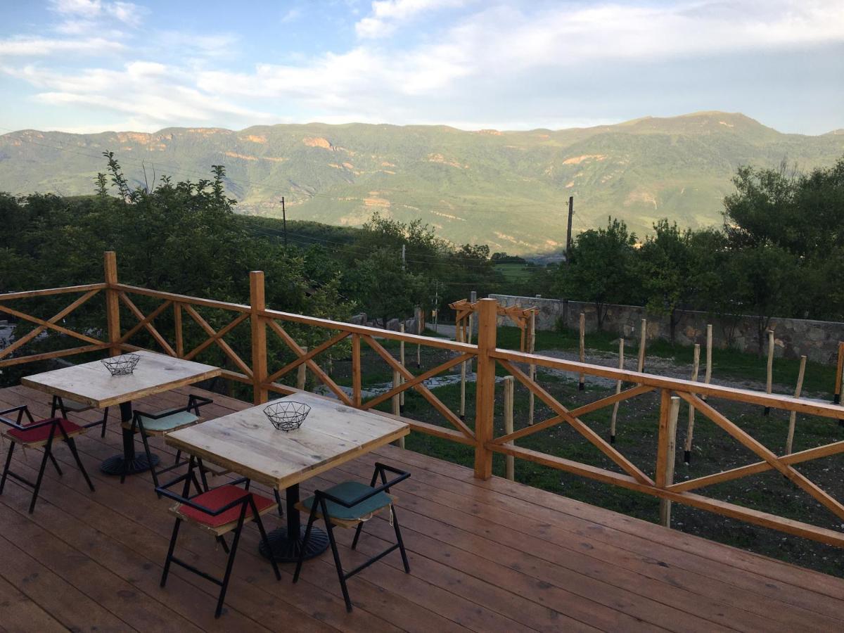 Berkri Gastro Yard & Guest House Енокаван Экстерьер фото